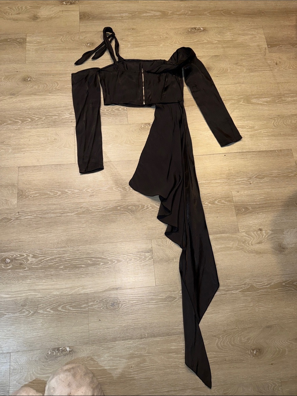 PrettyLittleThing Black One-Shoulder Crop Top with Draped Tail
